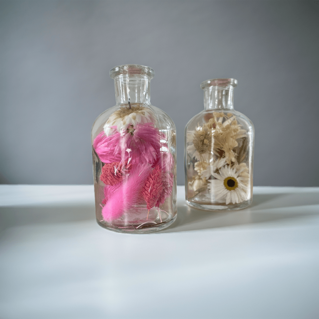 Glas mit getrockneten Blumen - GRAYSS FASHION